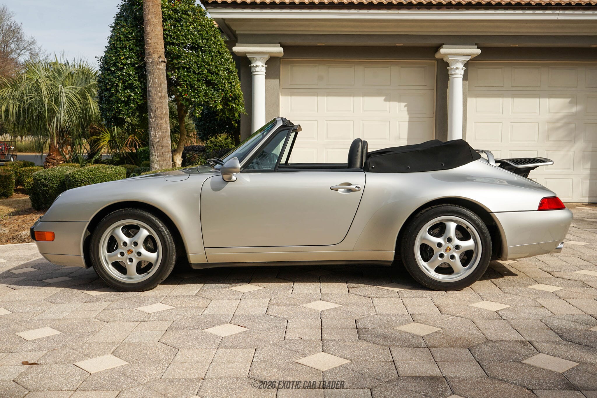 1998 Porsche 911 Carrera Cabriolet